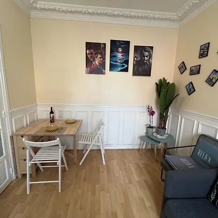 Apartment 2 Full In Paris